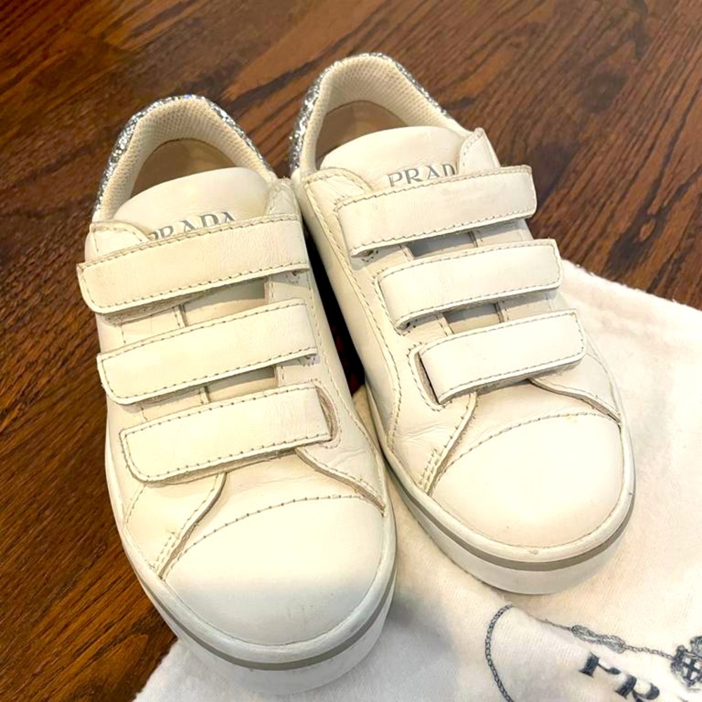 Prada girls white leather sneakers size 29